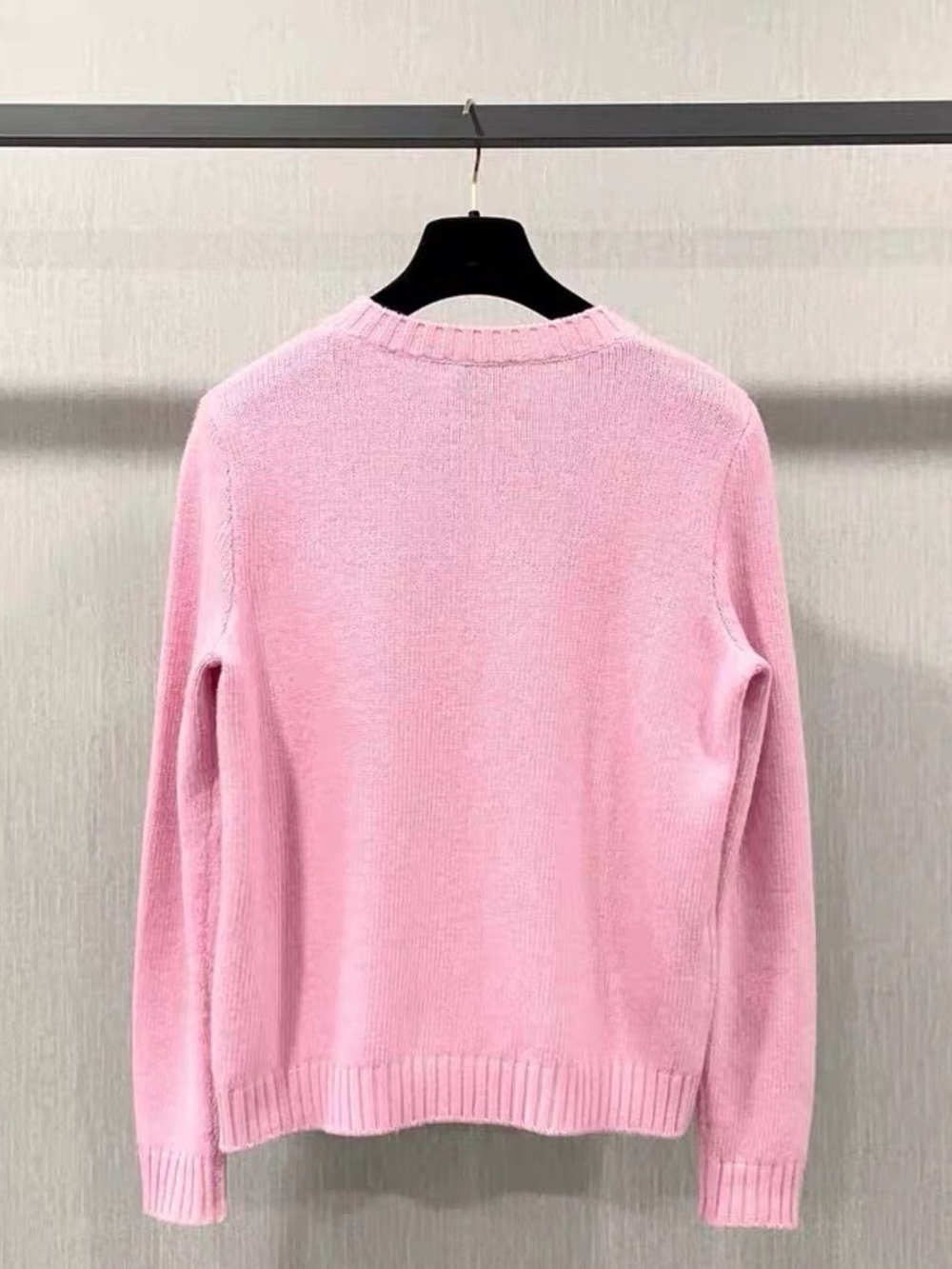 š©steal Miu Miu Pink Bambi Intarsia Crewneck Sweater - Picture 2 of 6